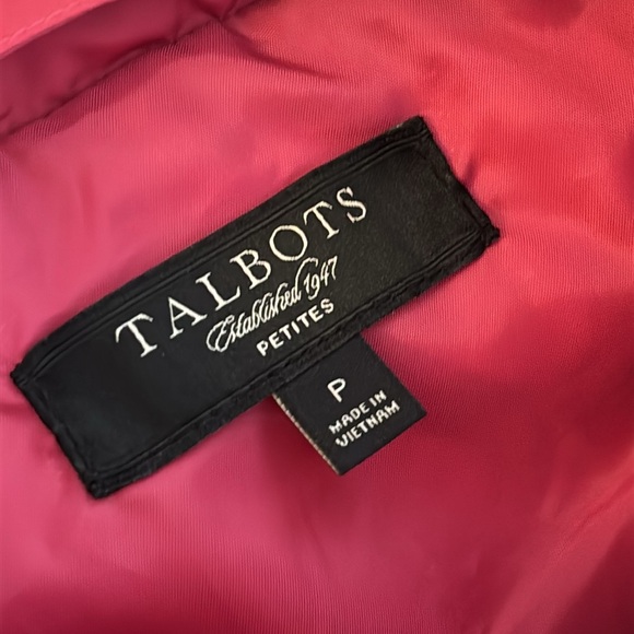 TALBOTS DUCK DOWN PINK HOODED PUFFER VEST WITH FAUX FUR TRIM - Picture 7 of 8